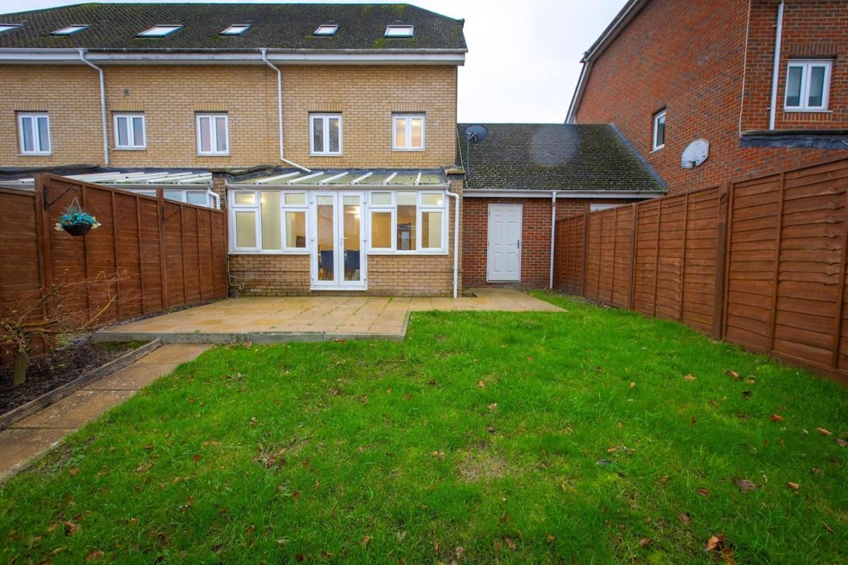 5-Bed Modern & Luxurious House Villa Snodland Exterior photo